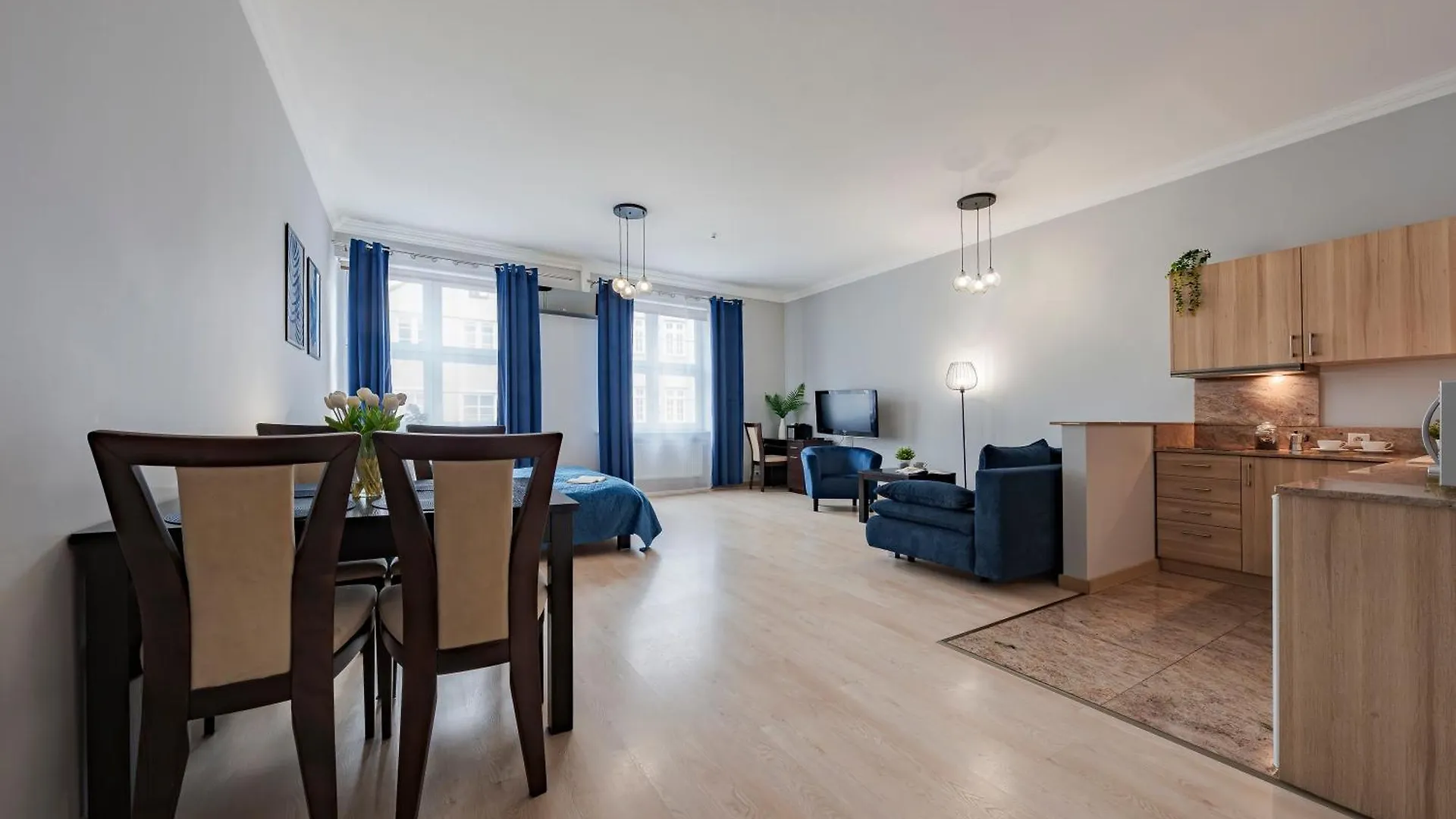 גדנסק Amber Apartments 0*,  פולין